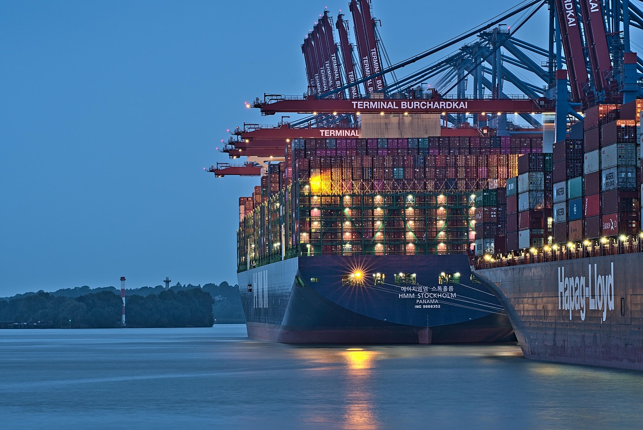Port, ship, water — Benefits of Nylon Tube As Fuel Lines And It Is Testing Methods In Automotive Industries